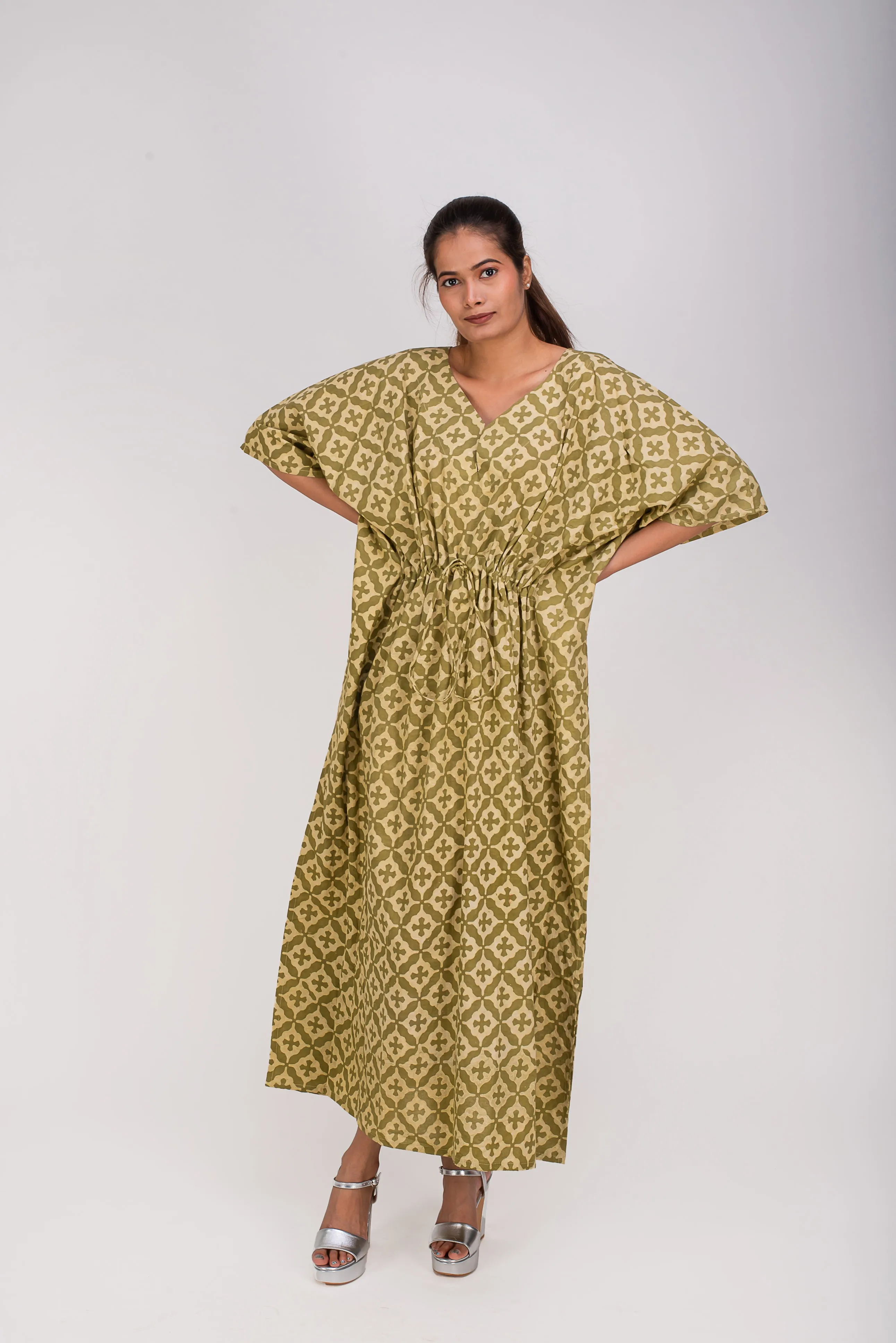 529-147  Whitelotus "Toni" Kaftan maxi Women's Dress