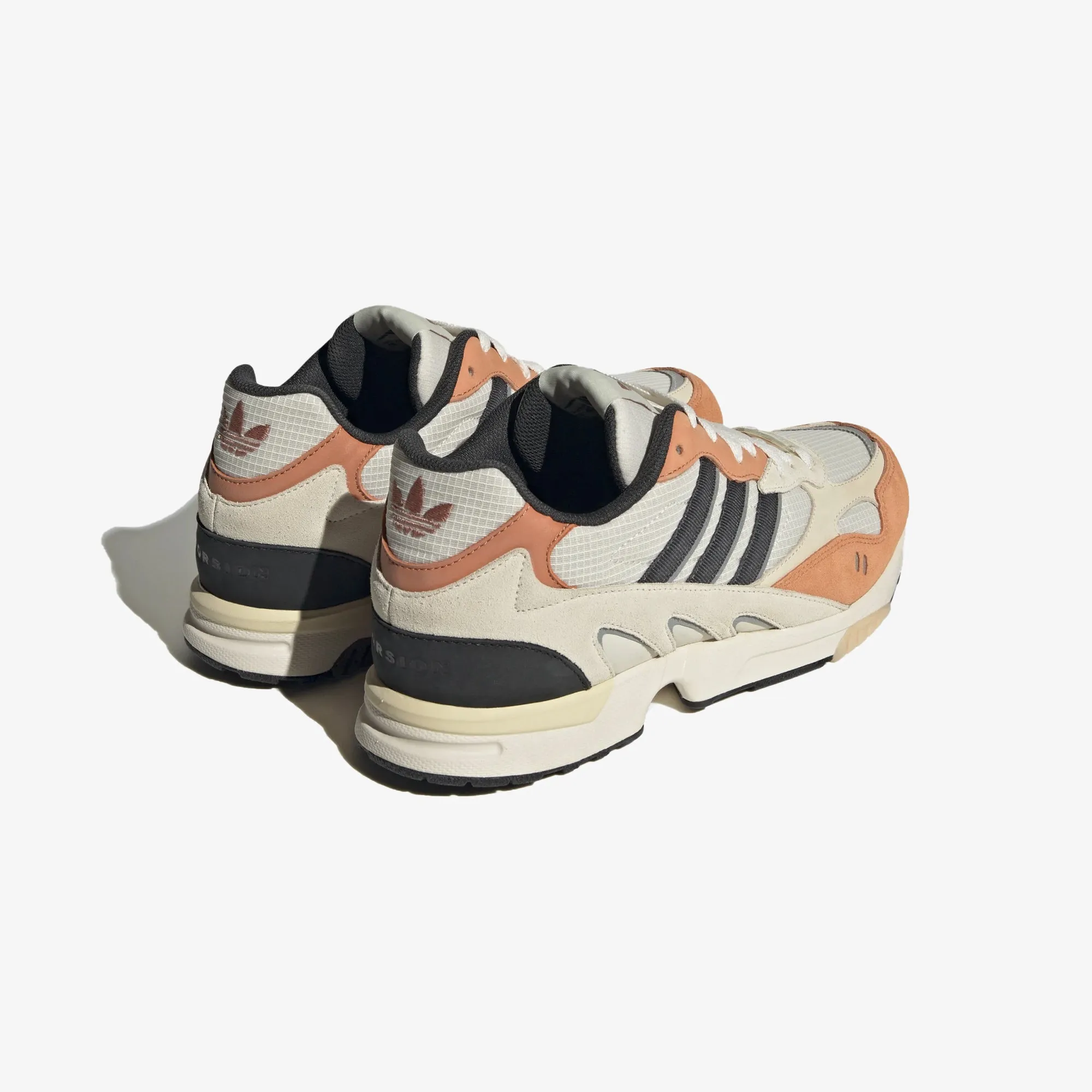 Adidas Originals | TORSION SUPER  { CHALK WHITE/CARBON/HAZY COPPER