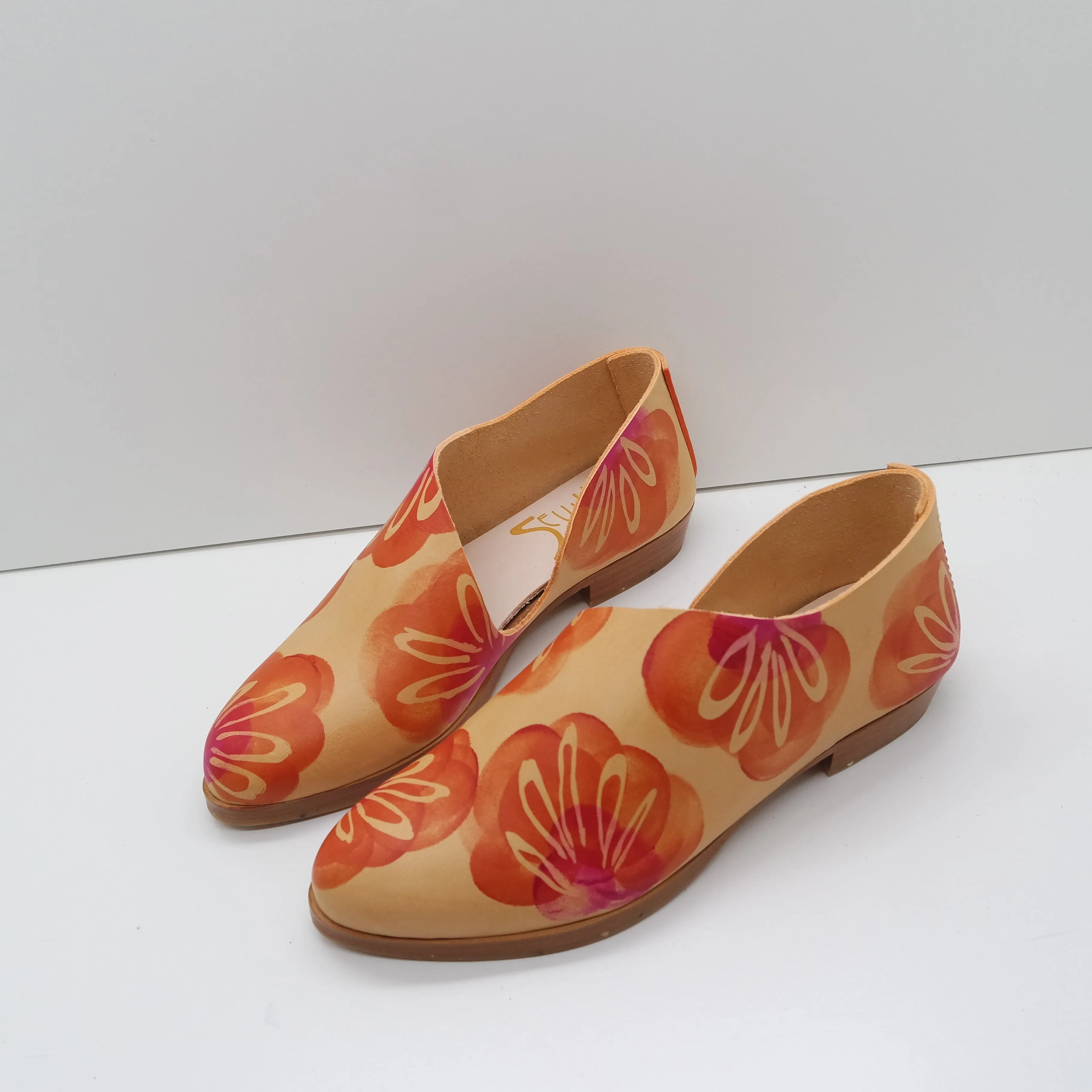 BBF24 SALE. SIZE 36. THE KIM. CHRYSANTHEMUM. BB RASPBERRY AND TOAST. 2CM