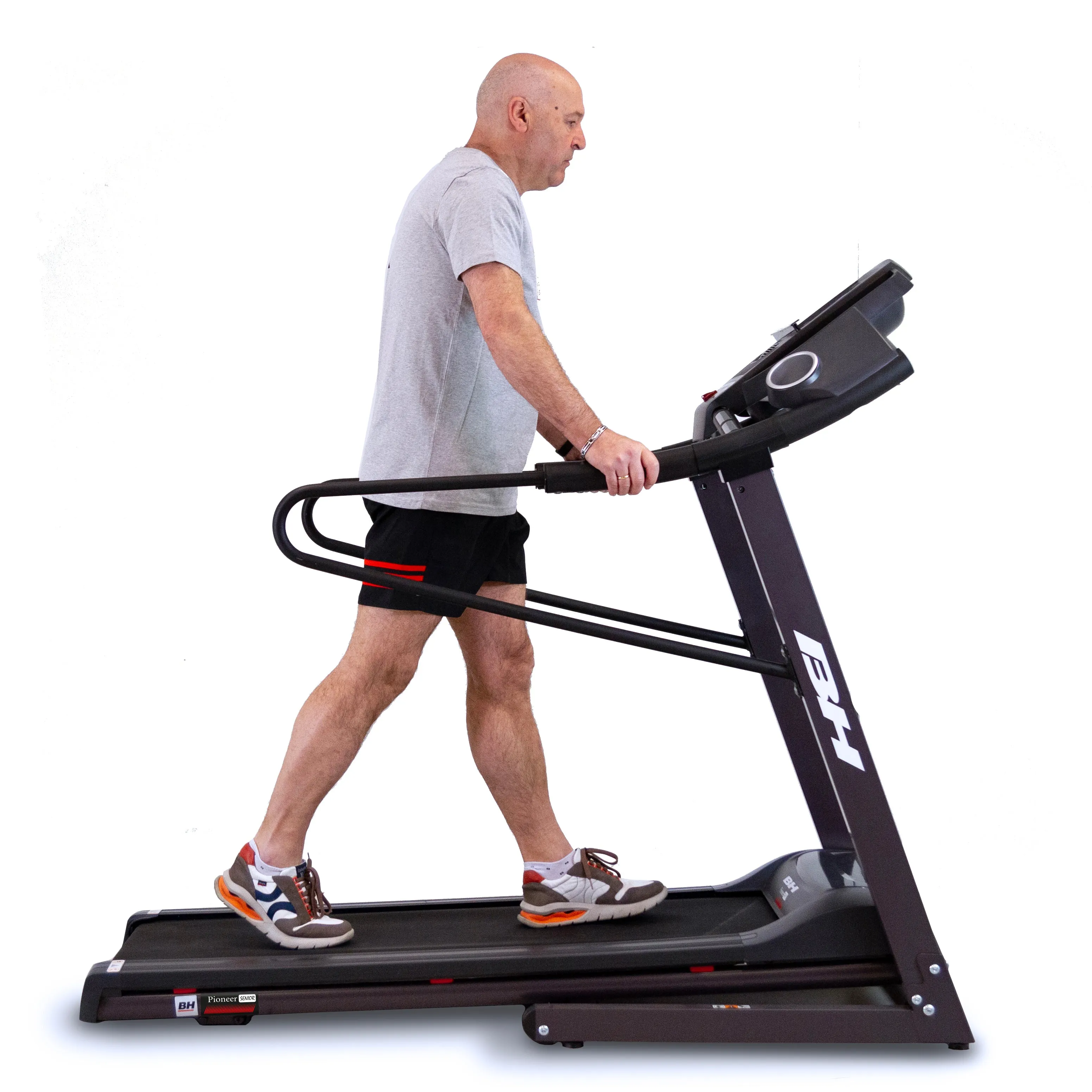 BH Fitness Pioneer Senior with handrails