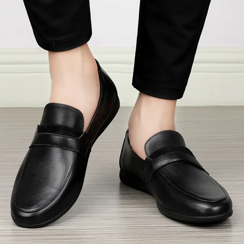 Black Genuine Leather Casual ShoesFor men Autumn Slip-on Loafers Soft Italian Style Flats Super Light Moccasins Plus Size 37-46