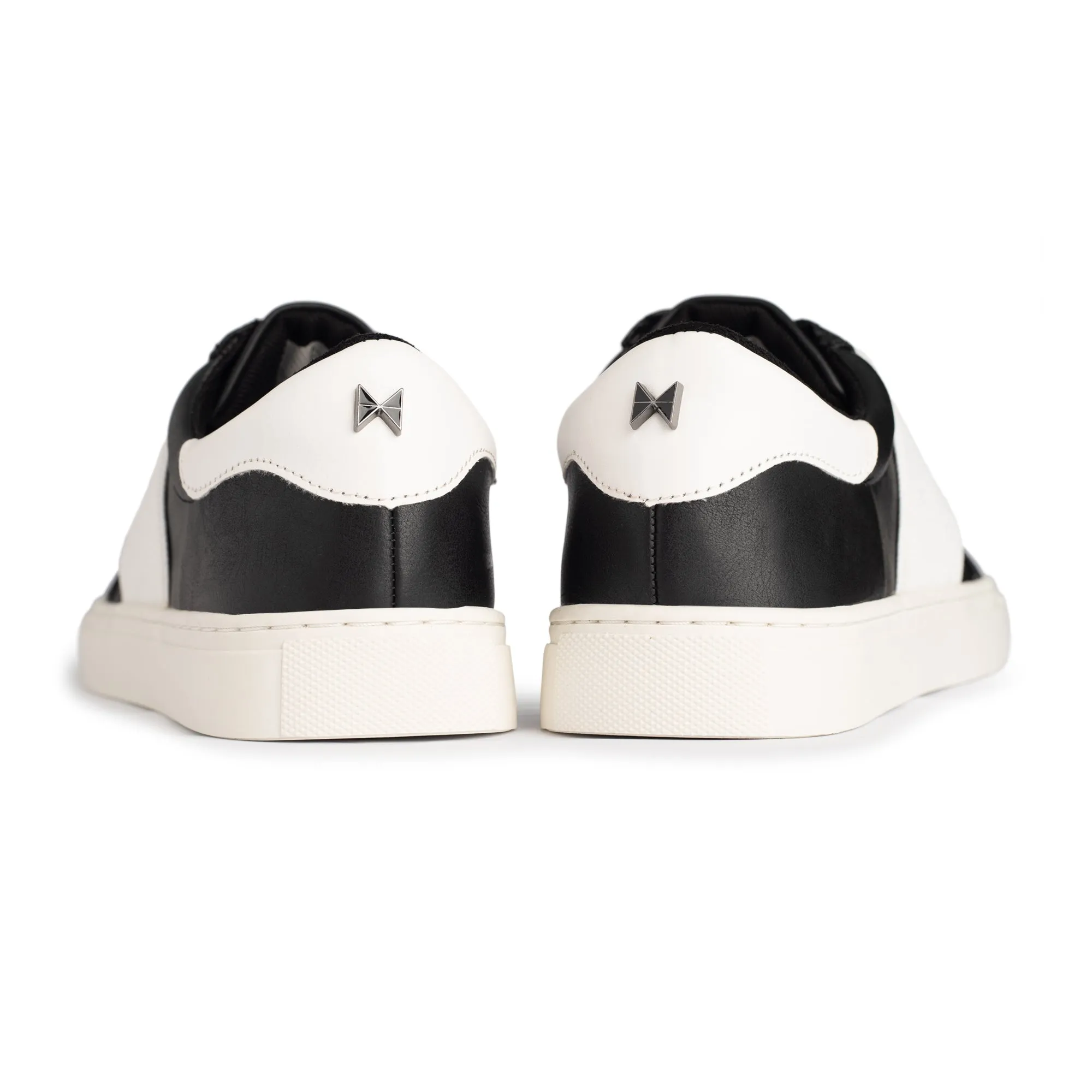 CHARLIE Sneakers - Black/White