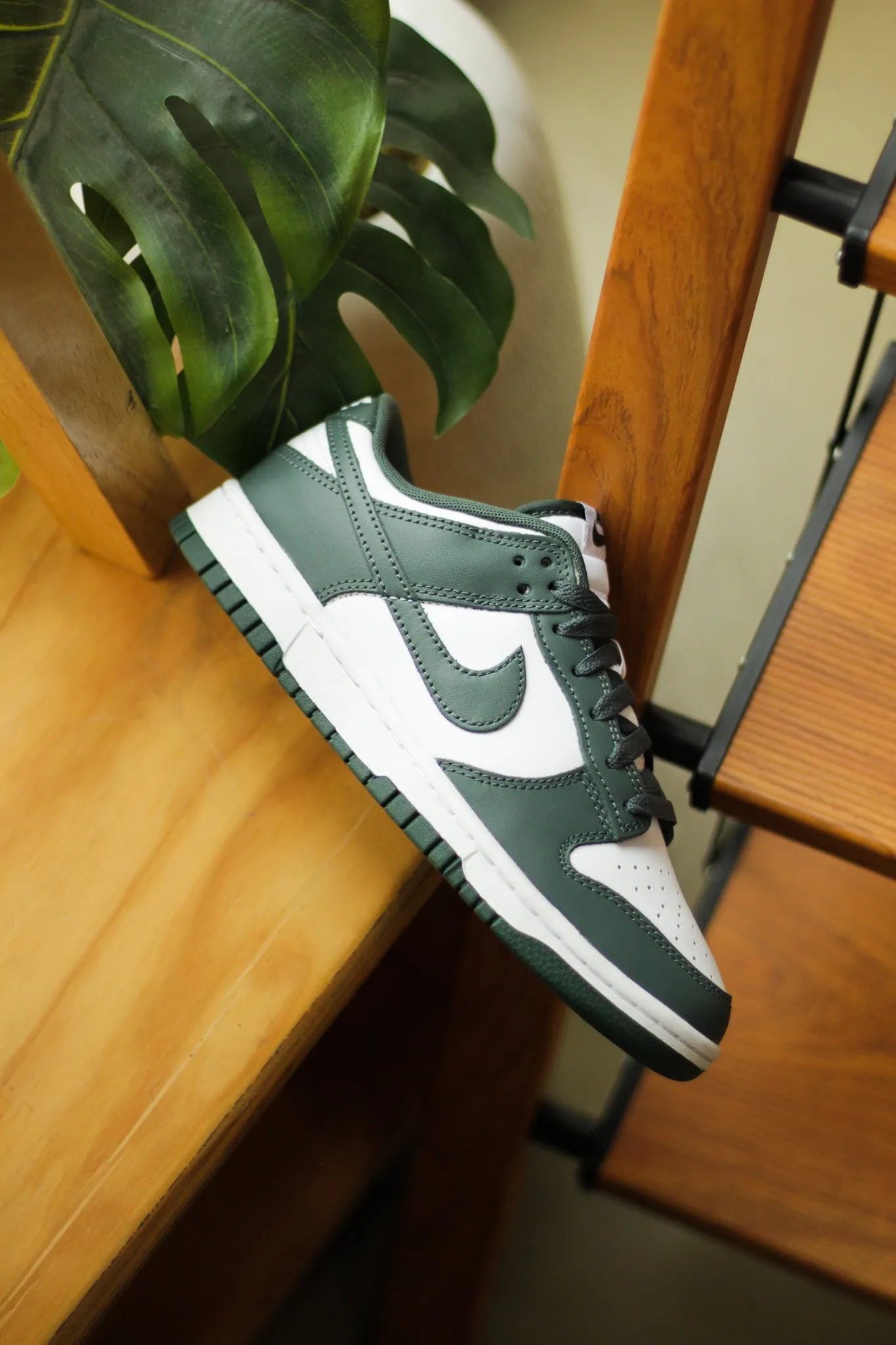 DUNK LOW RETRO "VINTAGE GREEN"