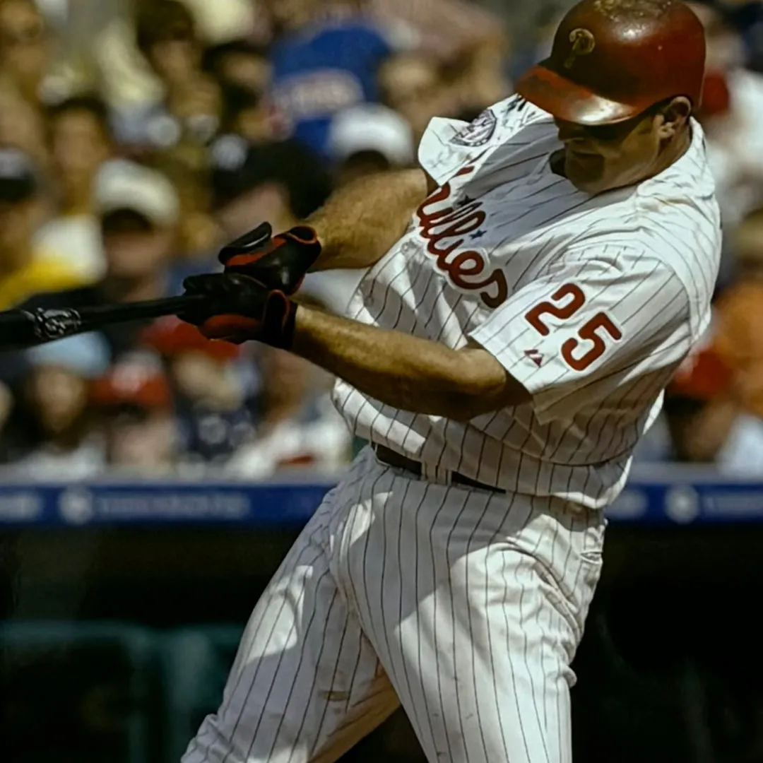 Jim Thome Hand Signed & Framed Philadelphia Phillies 16x20 Baseball Photo