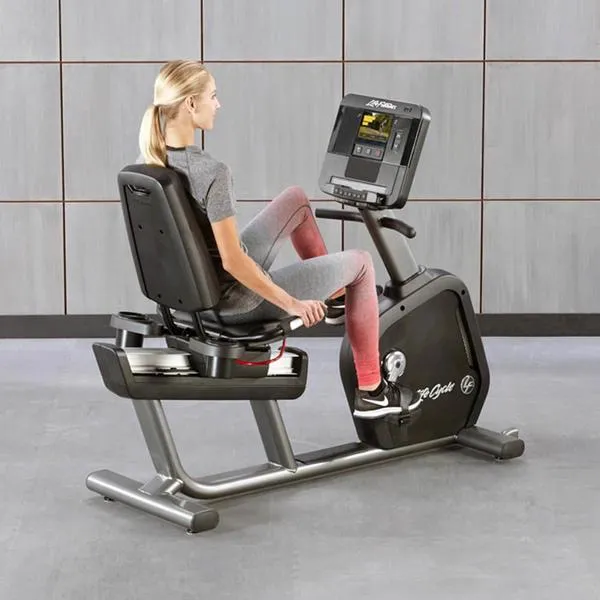 Life Fitness Club Series   Recumbent Lifecycle Bike