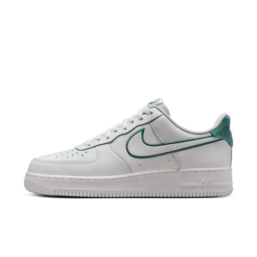 M Nike Air Force 1 '07 LV8 FN8349-100