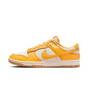 Men's Nike Dunk Low Retro - UNIVERSITY GOLD/UNIVERSITY GOLD