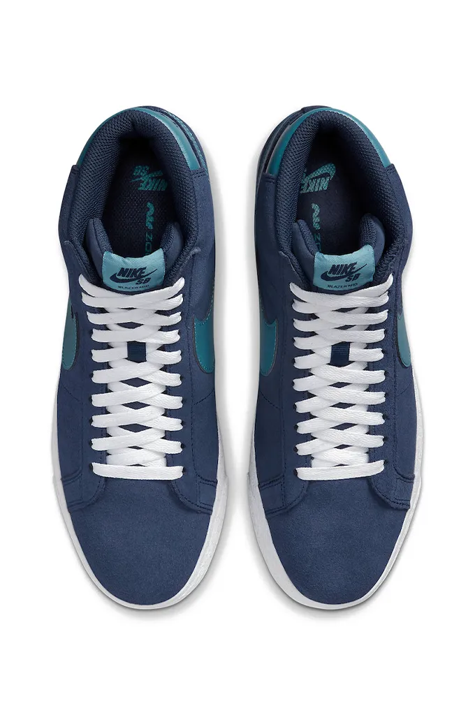 Nike SB Zoom Blazer Mid Skate Shoes