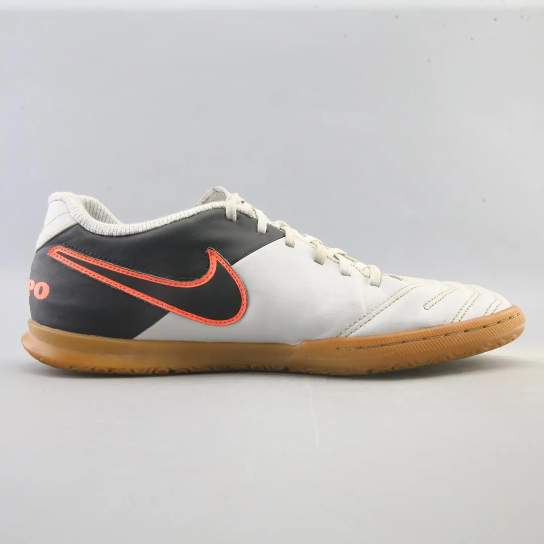 NIKE  TIEMPO RIO III IC