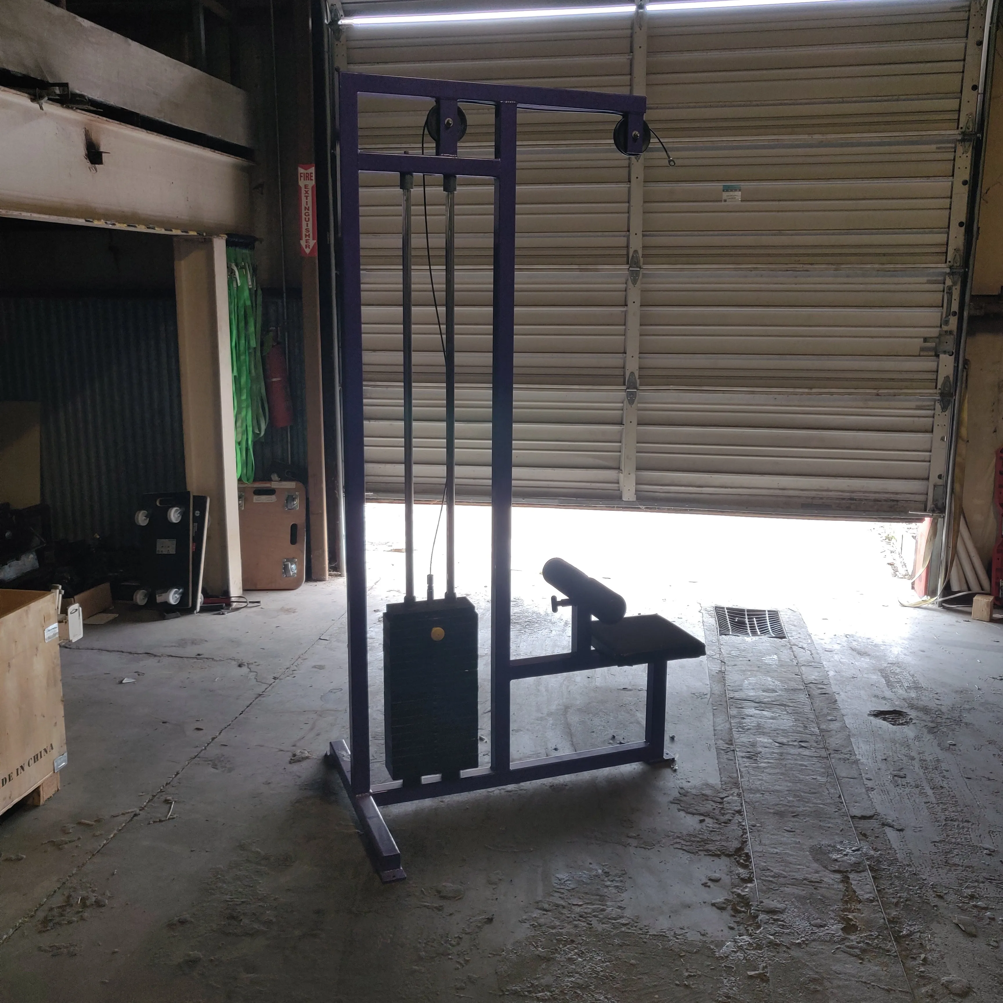 Refurbished Lat Pulldown Machine with 210lb Weight Stack