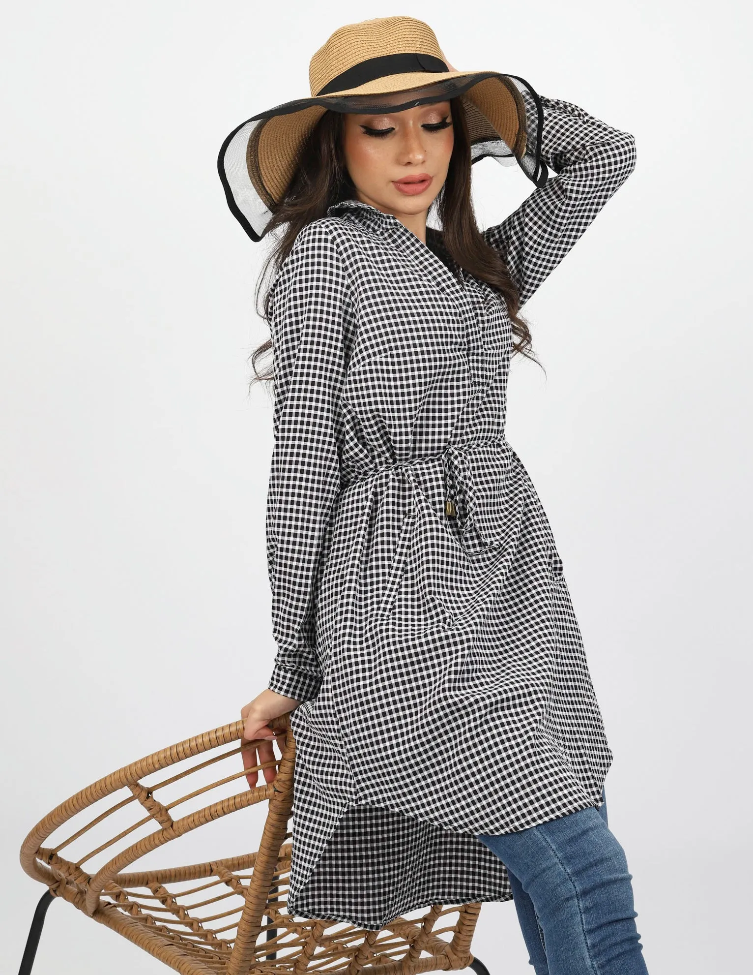 Roll Sleeve Checkered Loop Top