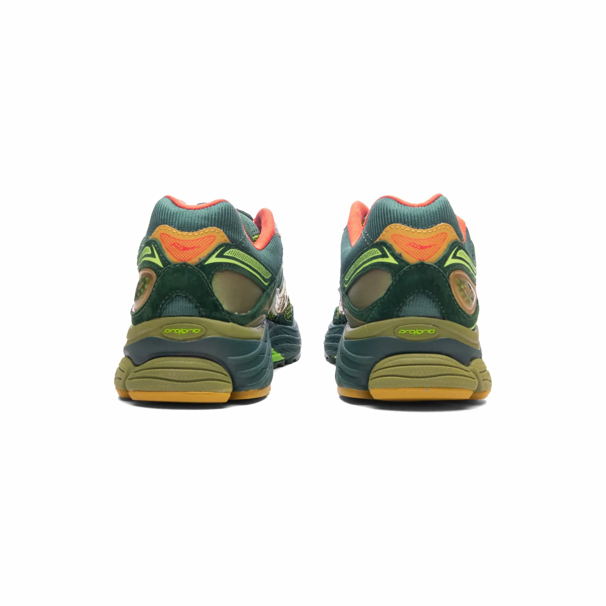 Saucony x Starcow Progrid Omni 9 (Green/Orange)