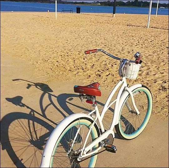 sixthreezero Serenity Women's 26" 3 Speed Beach Cruiser Bicycle