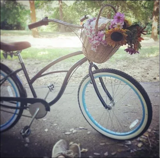 sixthreezero Teal 3 Speed Women's Beach Cruiser Bike