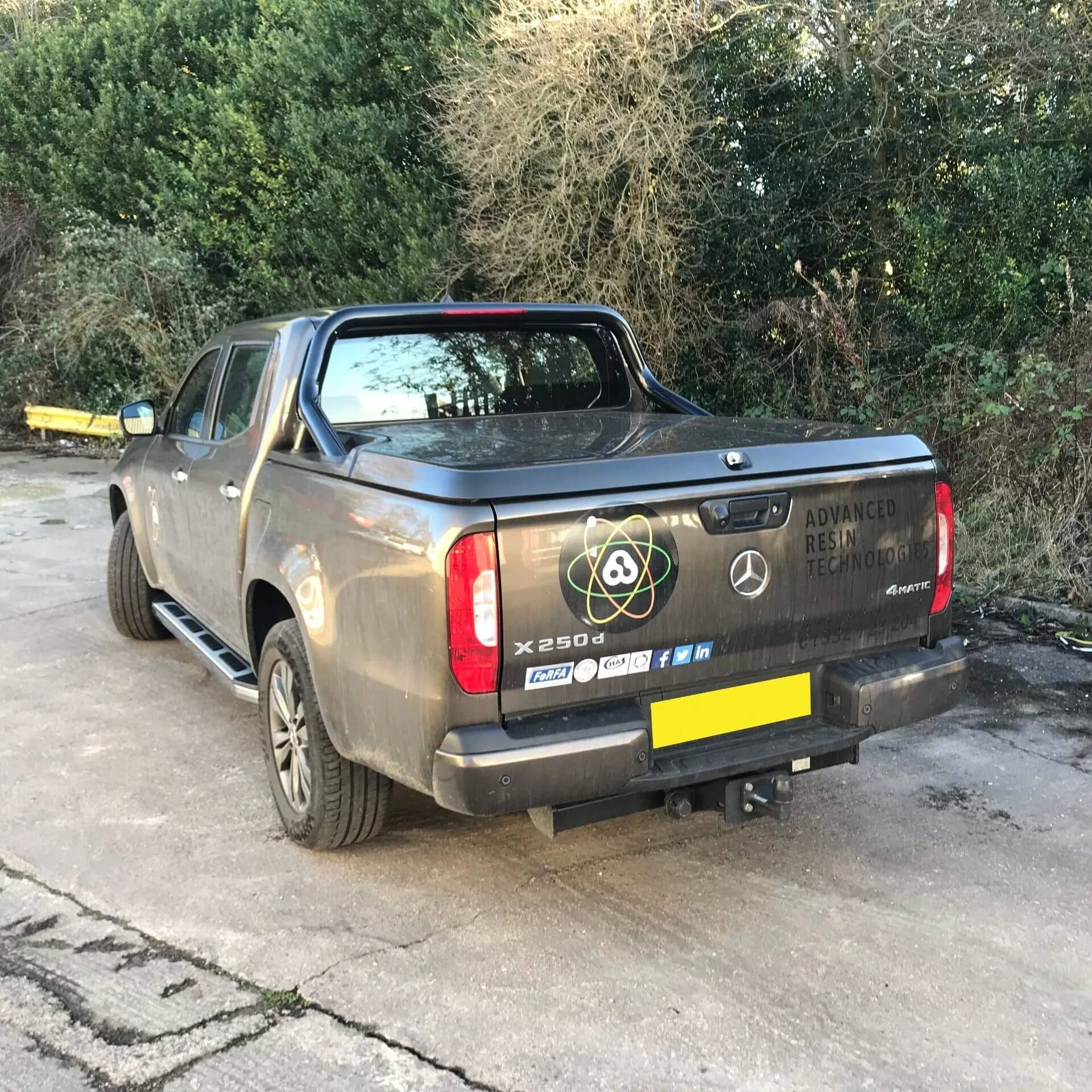 Suburban Side Steps Running Boards for Mercedes Benz X-Class 2018 