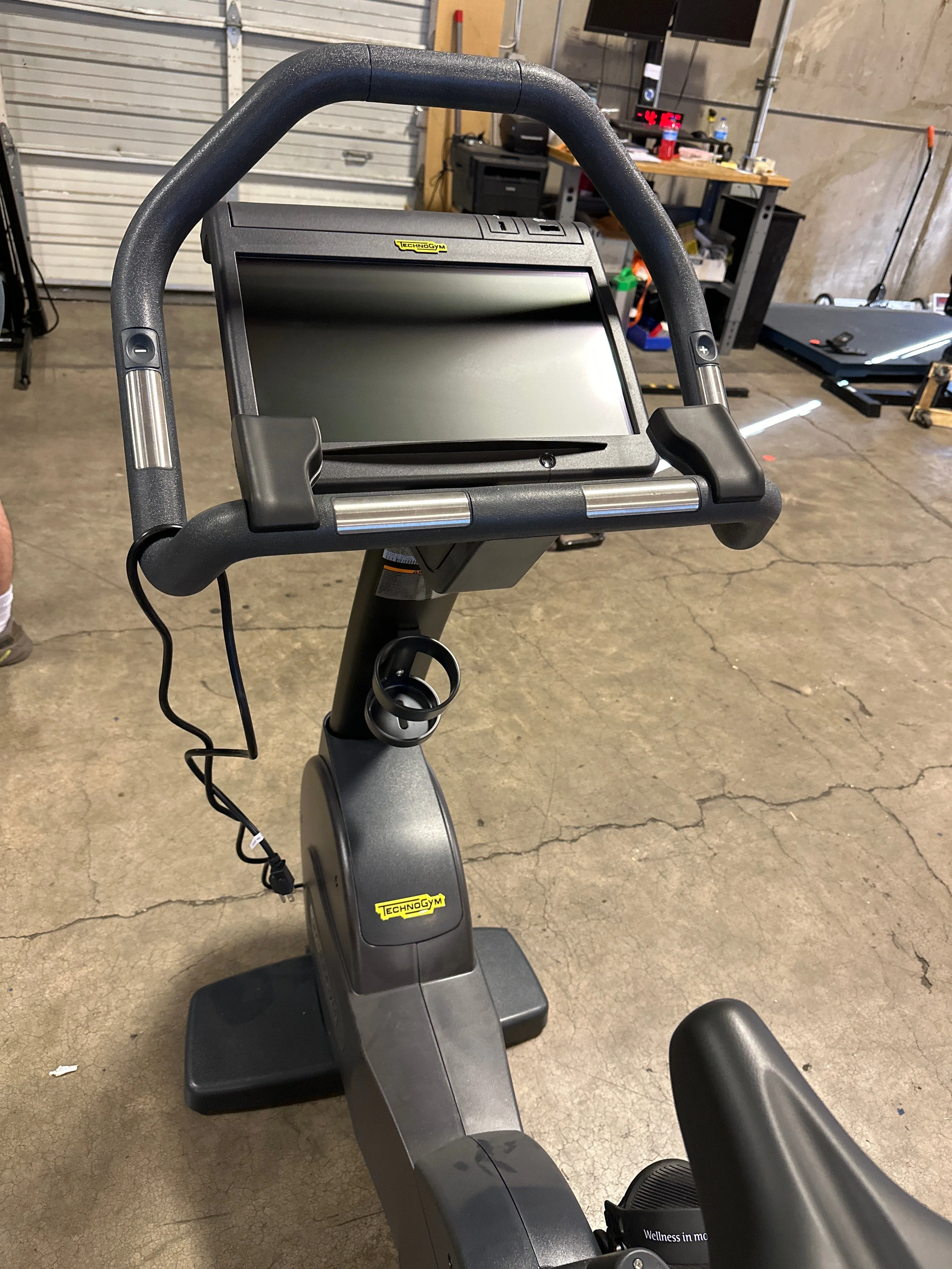 Technogym Upright Bike 1000 (2nd)