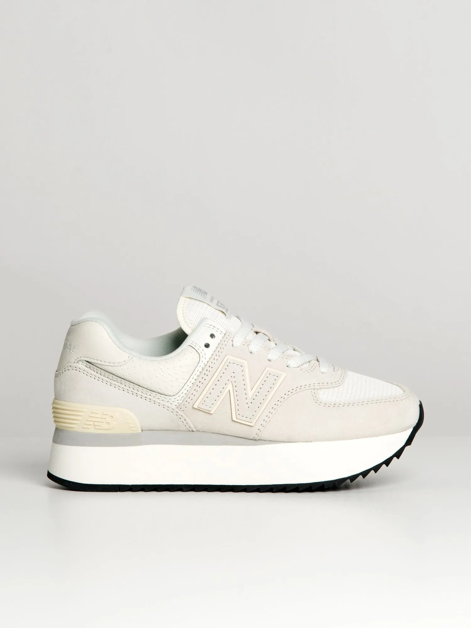 WOMENS NEW BALANCE THE 574 SNEAKER - CLEARANCE